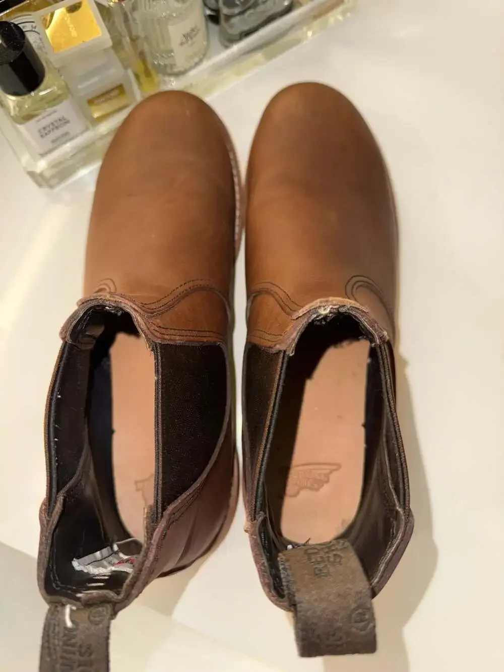 Red Wing Heritage 3190 Classic Chelsea Boots in Amber Harness Leather